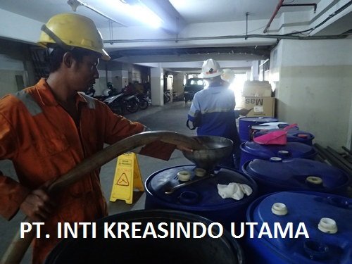 CLEANING TANKI SOLAR DI PT. SINARMAS LAND PLAZA