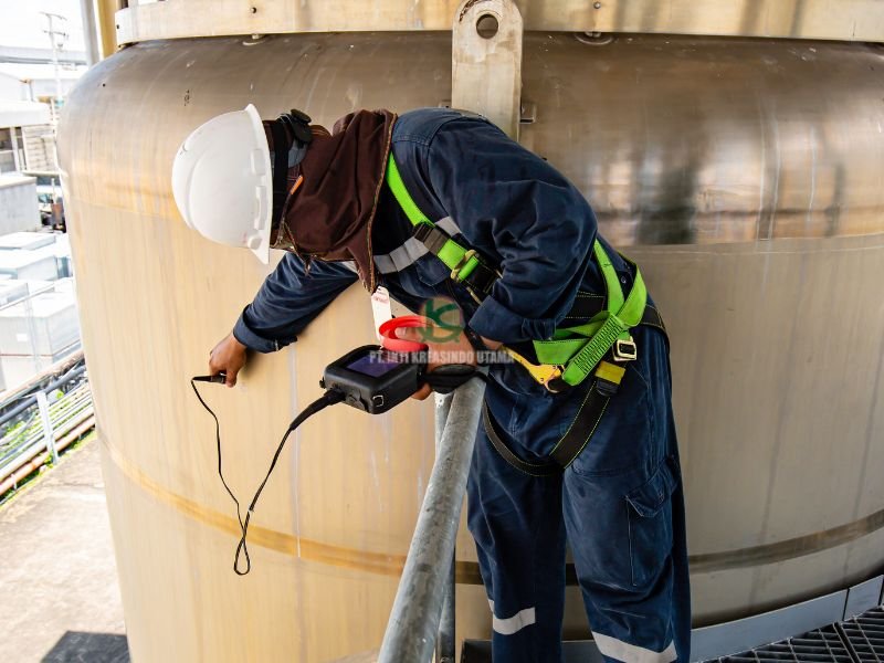 Tank Cleaning Farmasi Surabaya, Langkah Penting Menjaga Kualitas Obat